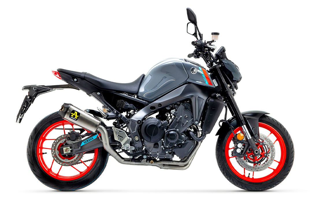 ARROW Works Yamaha MT09 RN69 21- Titan
