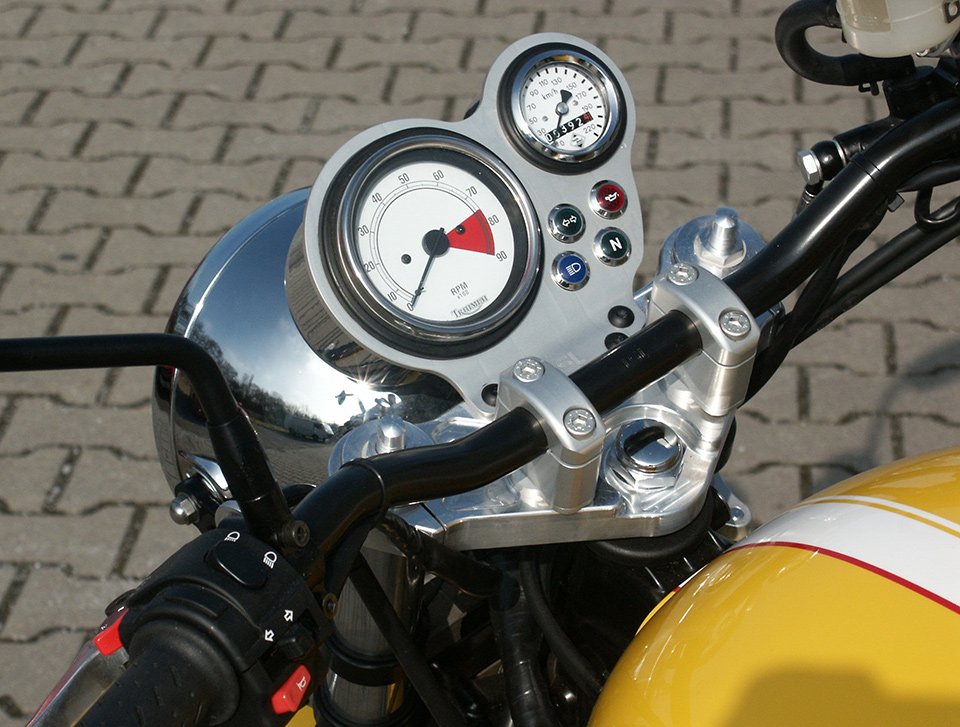 LSL Gabelbrücke Thruxton - 07, 22mm Lenker, silber