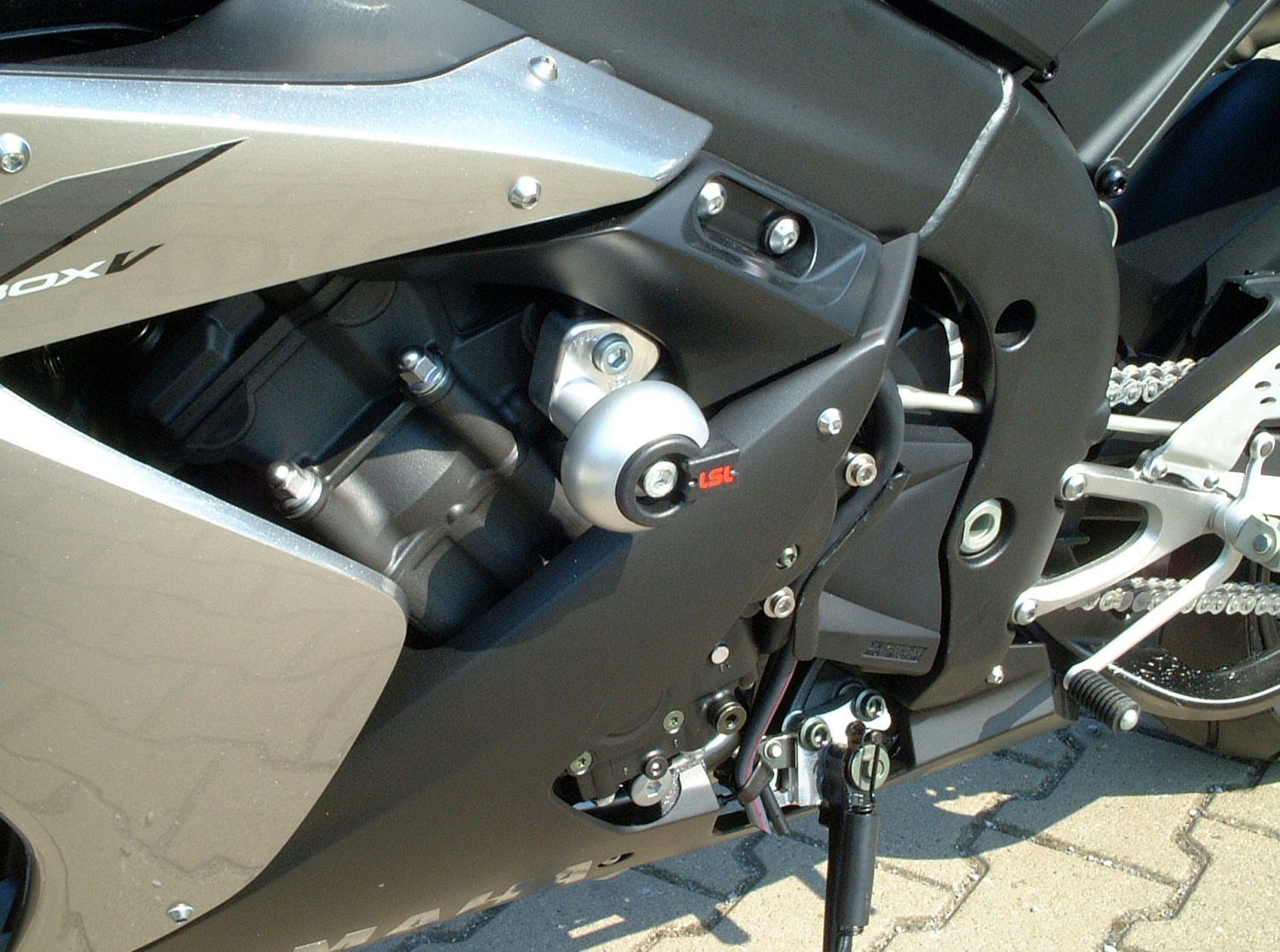 LSL Crash Pad Anbaukit YZF-R1 04-06