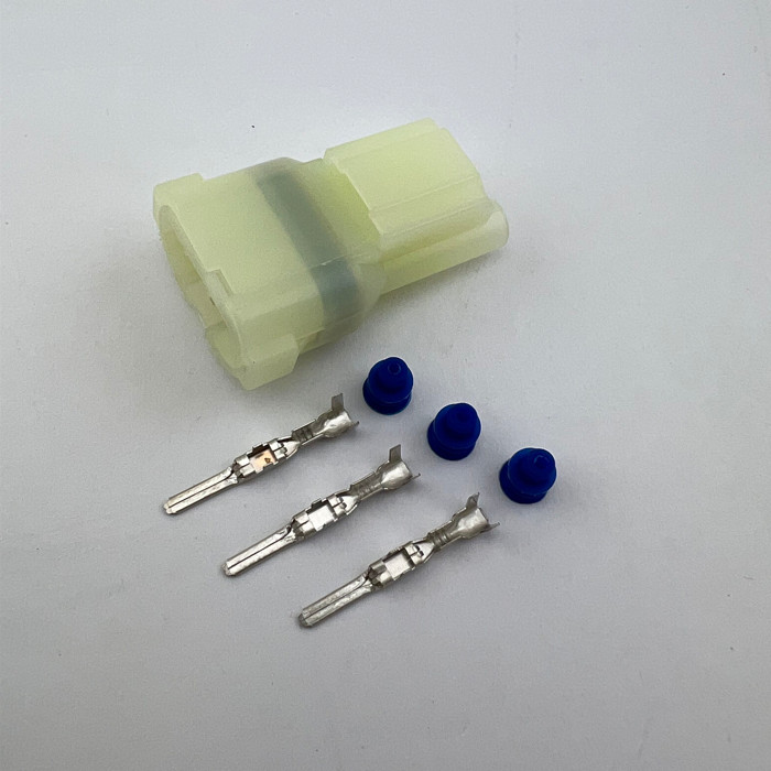 Wasserdichter 3er Stecker | männlich | natur