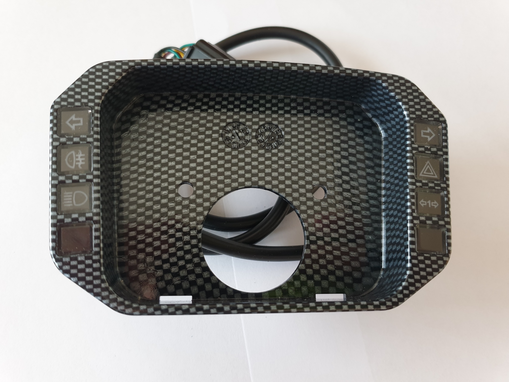 Kontrollleuchtencover ACE-C37C | carbon