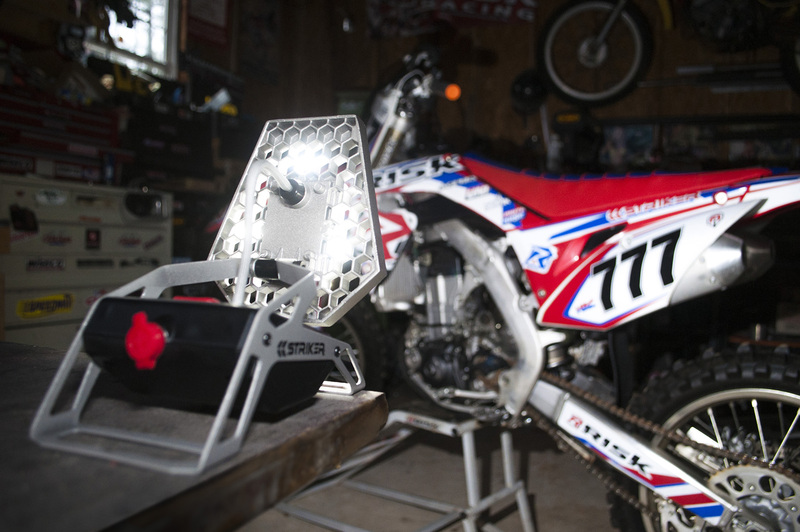 RISK RACING Striker Rover LED-Leuchte 1200 Lumen