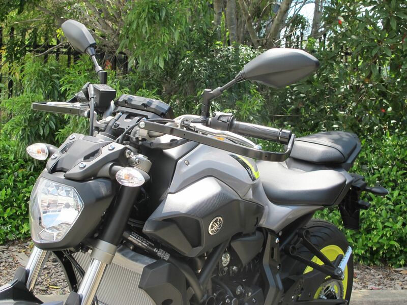 BARKBUSTERS Hardware-Kit Zweipunktbefestigung Black passend für Yamaha