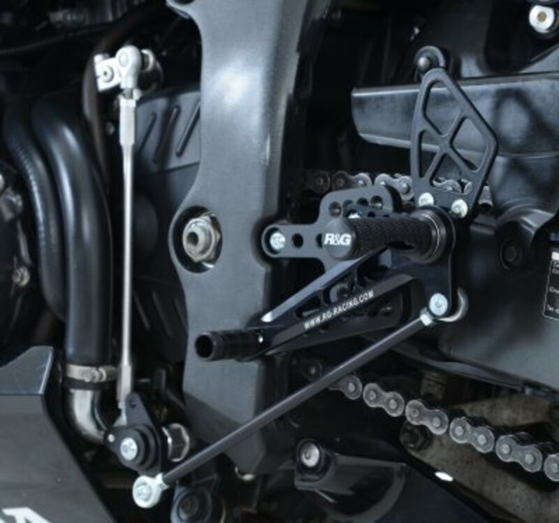 FUSSRASTENANLAGE R&G RACING