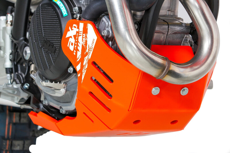 AXP Xtrem Unterfahrschutz mit Gestängeschutz - PE-HD 8mm