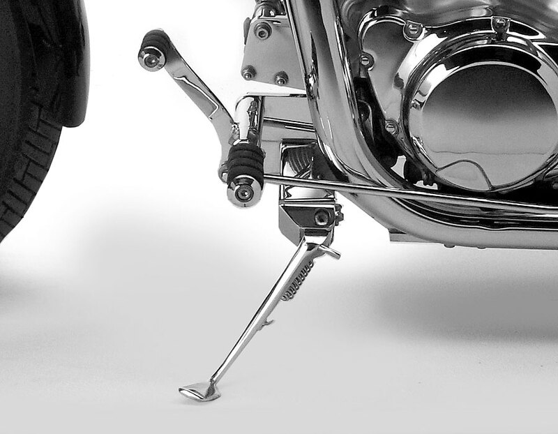 BURCHARD EXCELLENCE vorverlegte Fußrastenanlage mit Teilegutachten, +25 cm, passend für Suzuki VS 1400 Intruder, Sundance glatt, schwarz glänzend