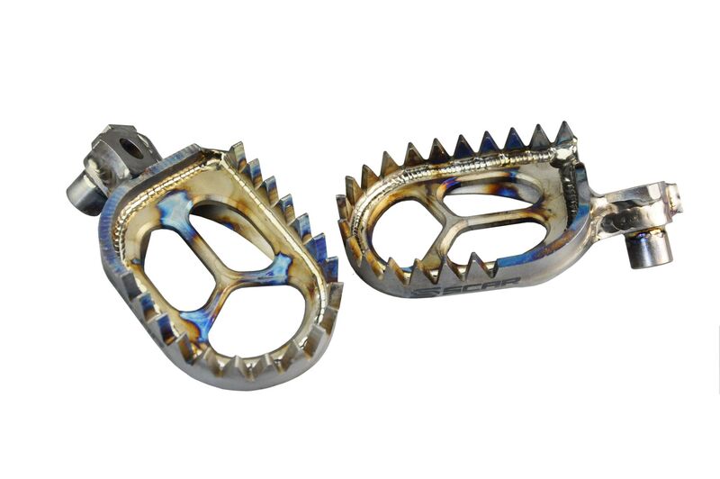 SCAR Titanium Fußrasten Gripper